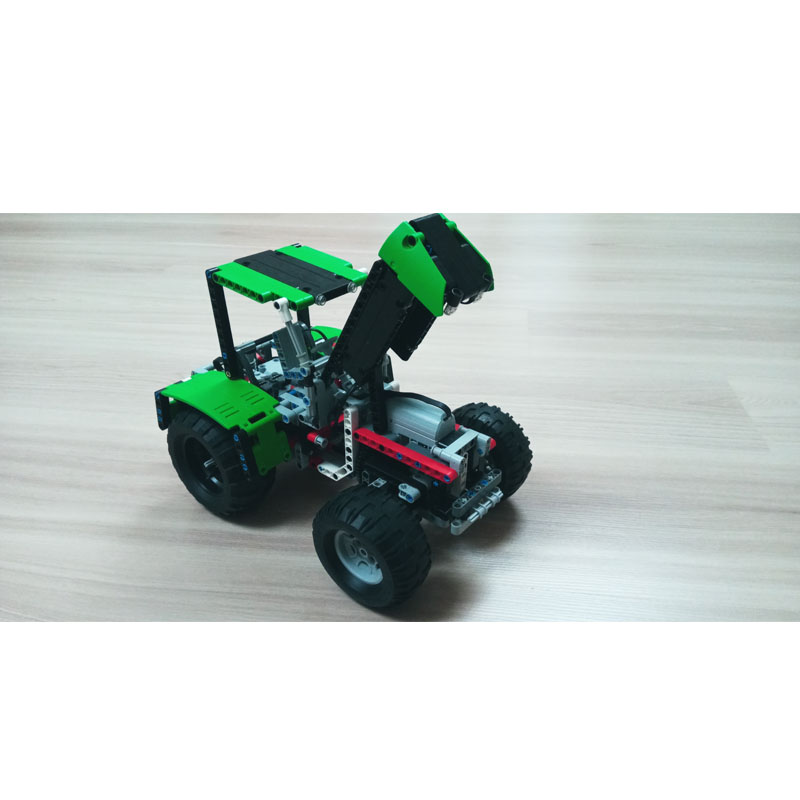 Urban Farming Model - MOC-80667 Urban Farm Landbouwtractor Bouwsteenmodel 563